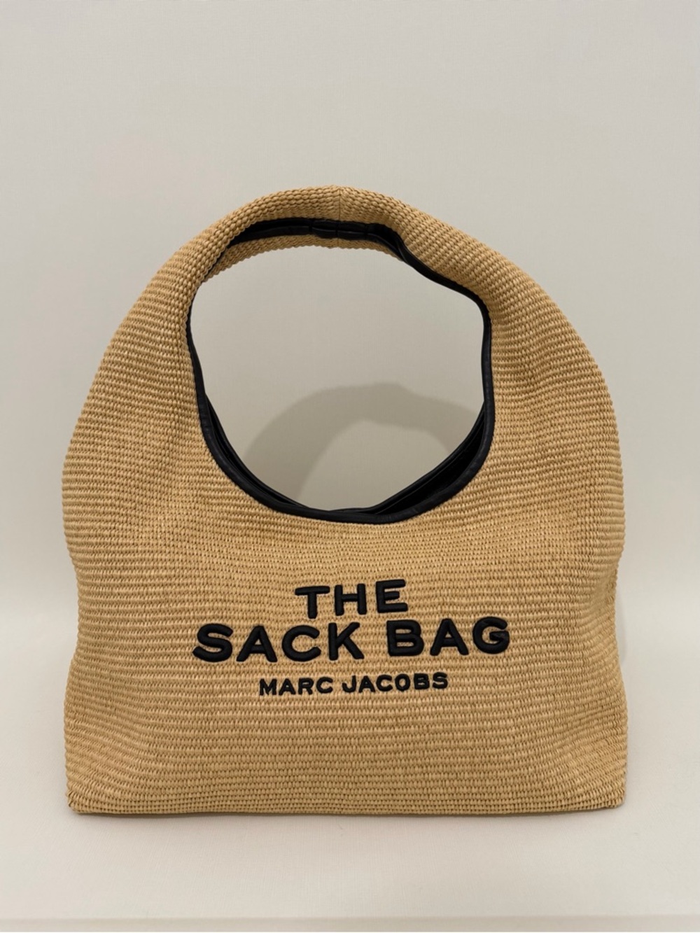 Marc Jacobs
The Woven Sack bag - Picture 2 of 9